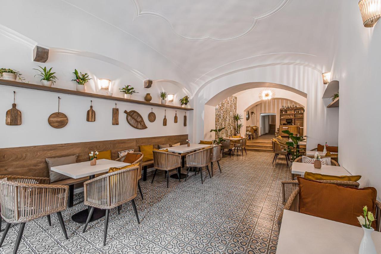 Apartmany Kolegium Prešov Екстериор снимка