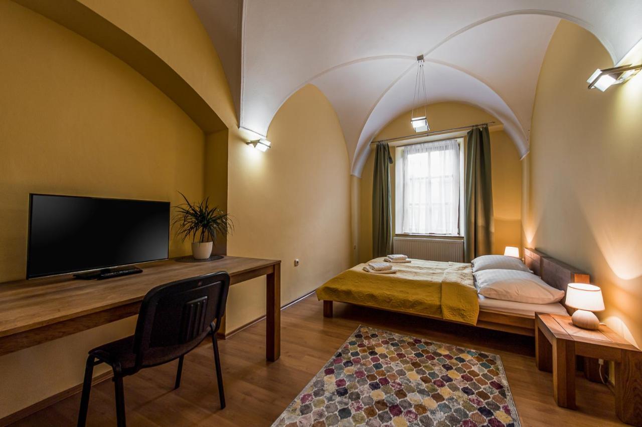 Apartmany Kolegium Prešov Екстериор снимка
